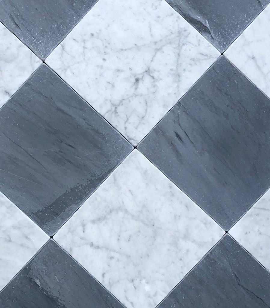 Senini Stone srl | BARDIGLIO E CARRARA 40X40 BURATTATO SP. 1 CM