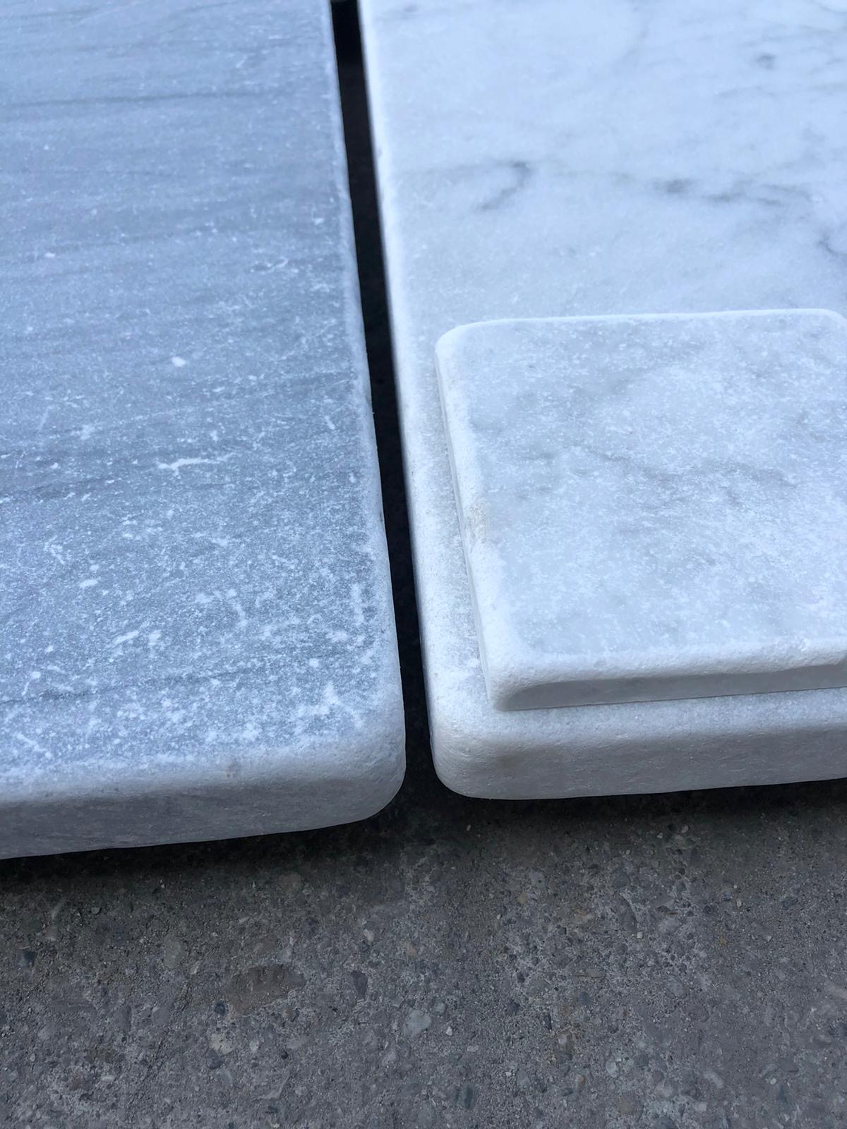 Senini Stone srl | BARDIGLIO E CARRARA 40X40 BURATTATO SP. 1 CM
